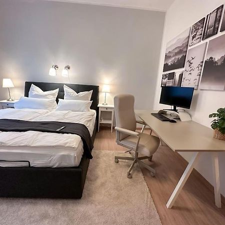 Modern City Apt. -With 2 Tv, Netflix And Work Desk Essen Exterior foto