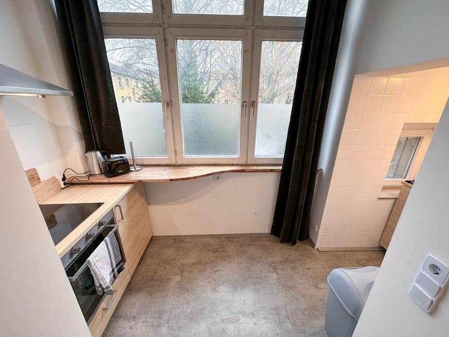 Modern City Apt. -With 2 Tv, Netflix And Work Desk Essen Exterior foto