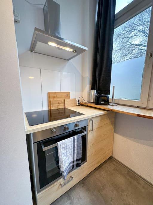Modern City Apt. -With 2 Tv, Netflix And Work Desk Essen Exterior foto